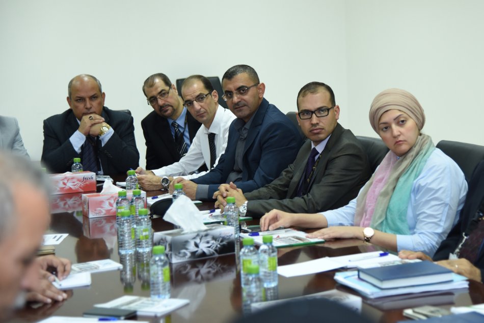 جامعة العين، العين، أبوظبي، رئيس الجامعة