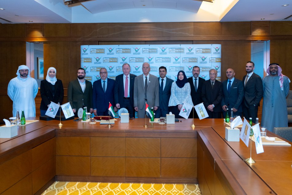 اتفاقية تعاون بين جامعة العين ومجموعة أبولونيا وسينيرجي الطبية