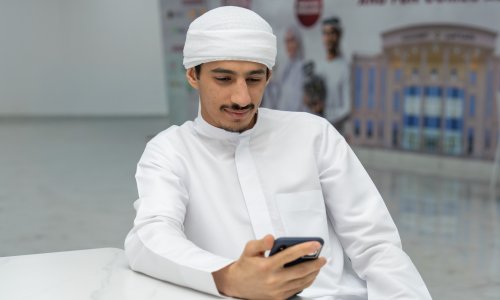 “خطوتك الأولى نحو المستقبل” محاضرة تؤهل الطلبة والخريجين لسوق العمل
